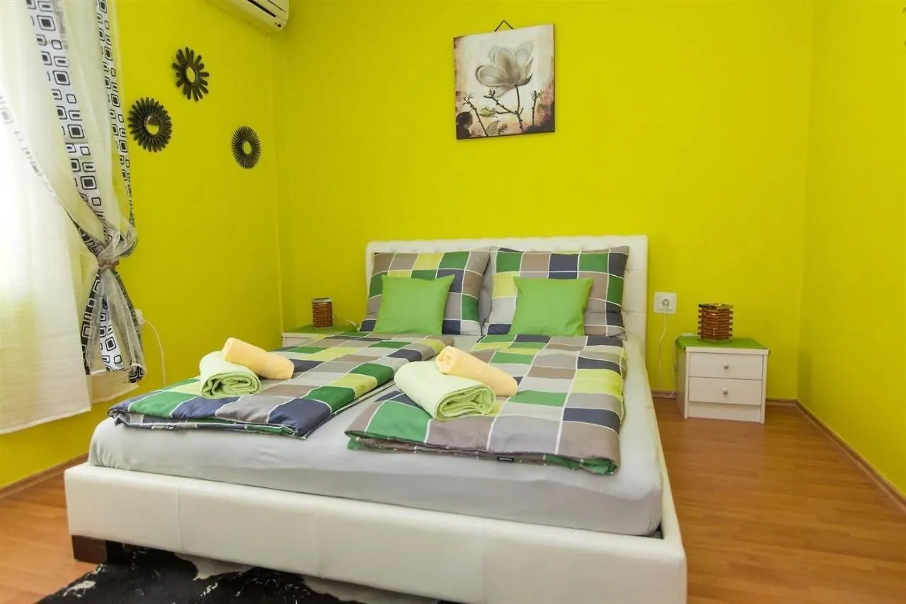Apartment In Crikvenica 5176