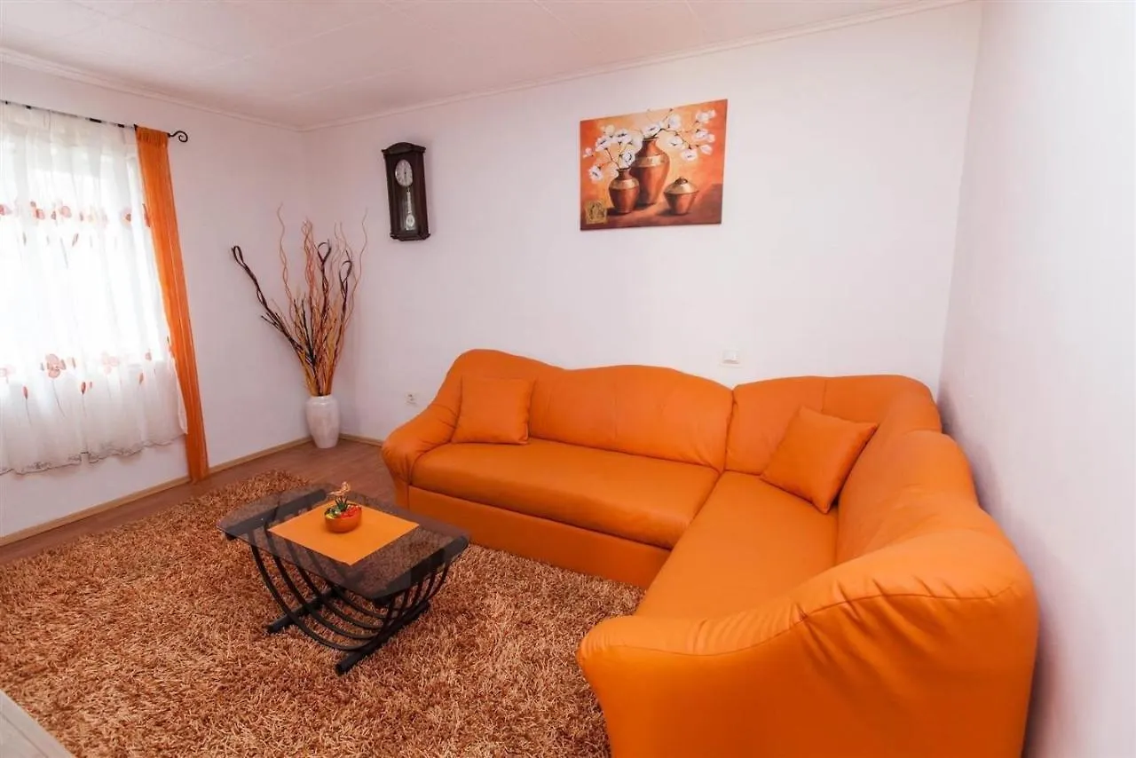 Apartment In Crikvenica 5176