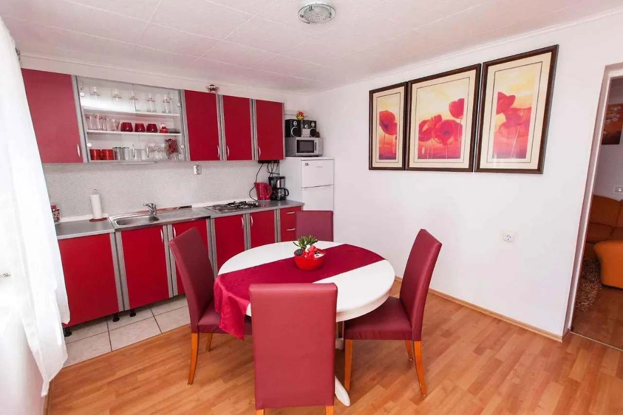 Apartment In Crikvenica 5176